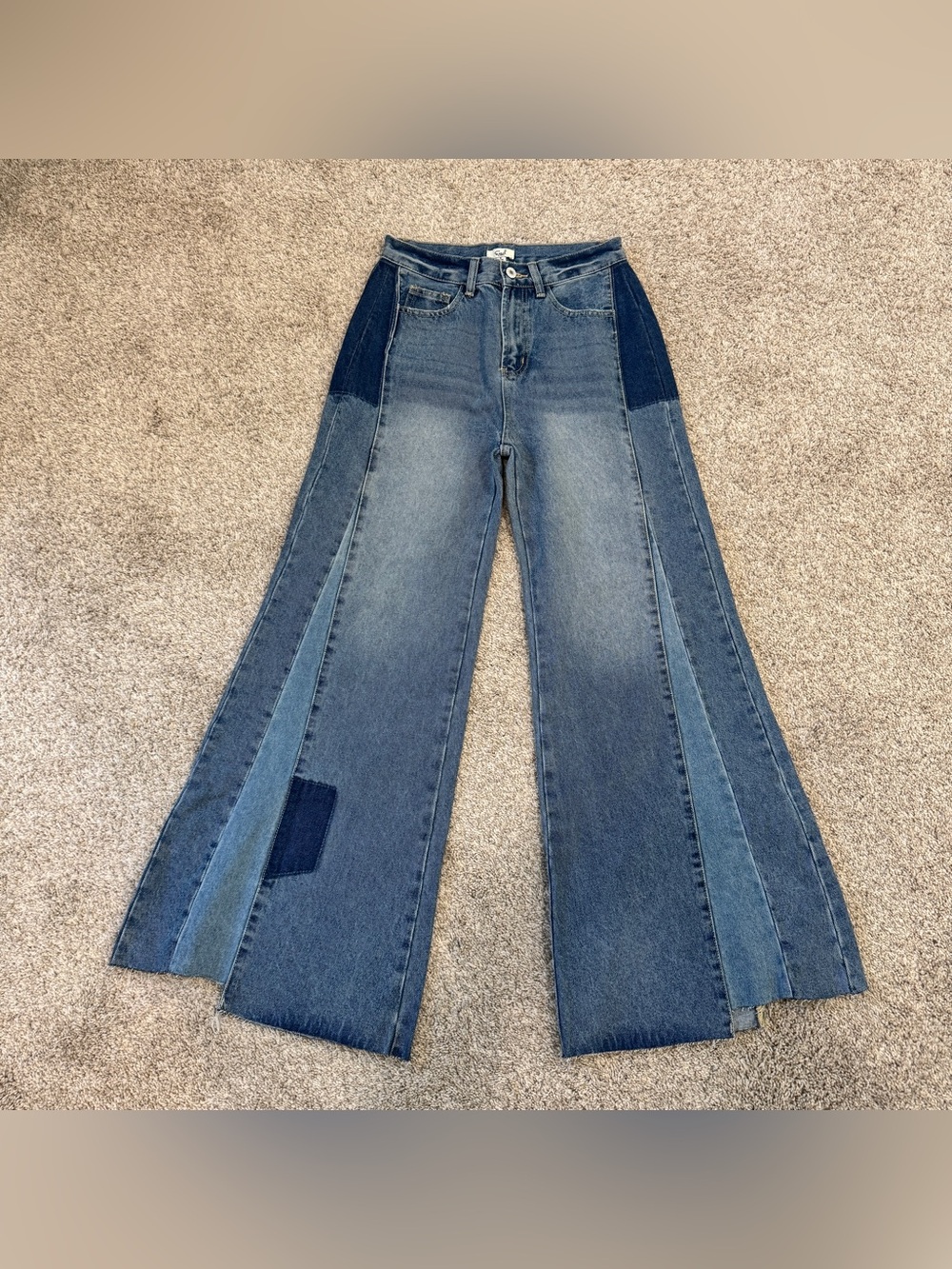 Easel NWT Patchwork Bell Bottom Denim Jeans Size Small